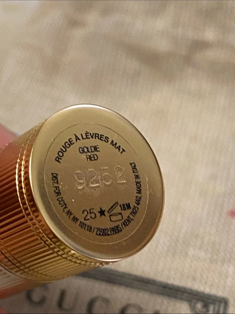 Gucci limited edition colourMatte Lipstick with Soft Pink Box and linen Bag New